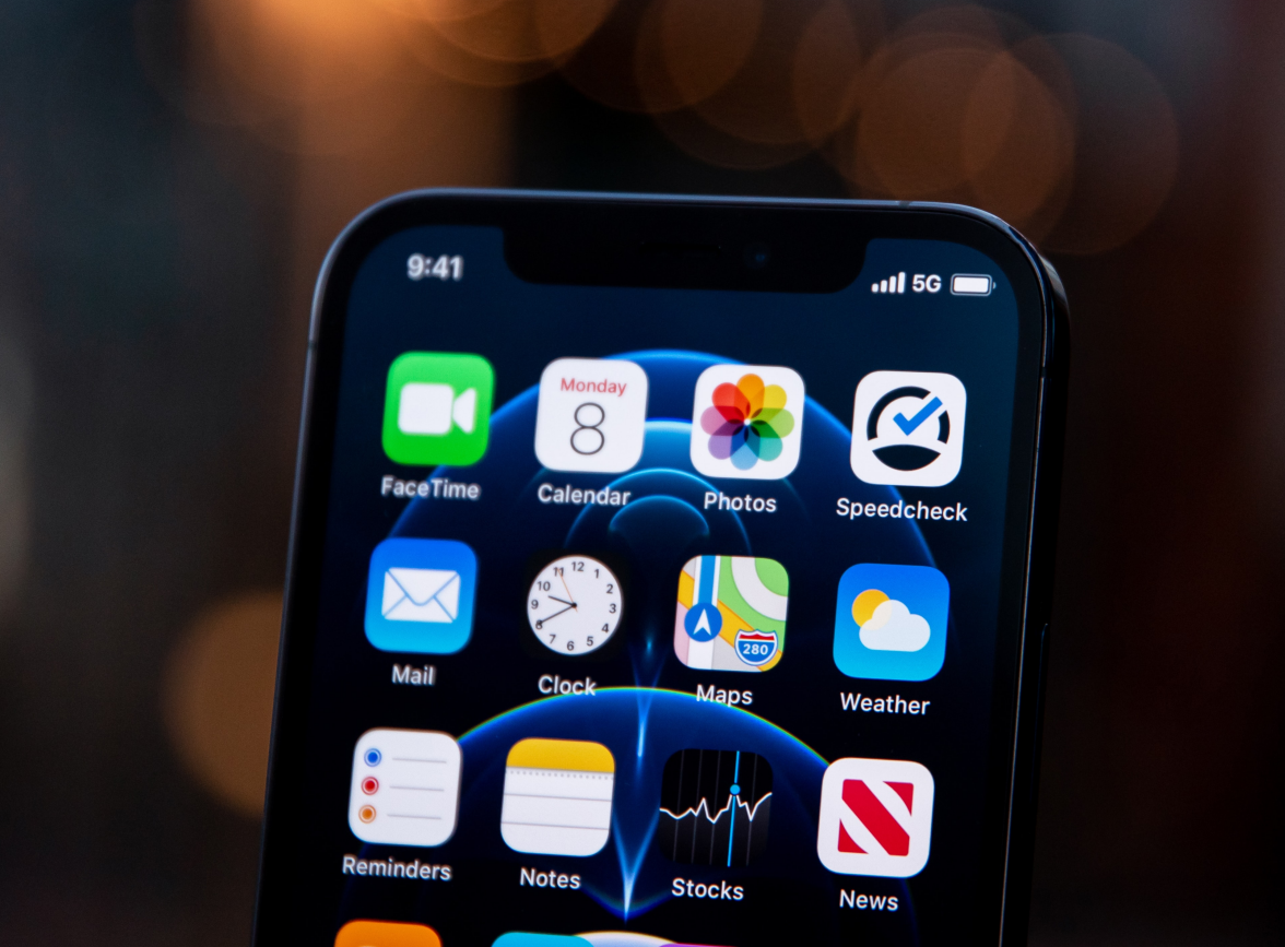 播州苹果手机维修分享为什么 iPhone 12 在冬季会自动关机 